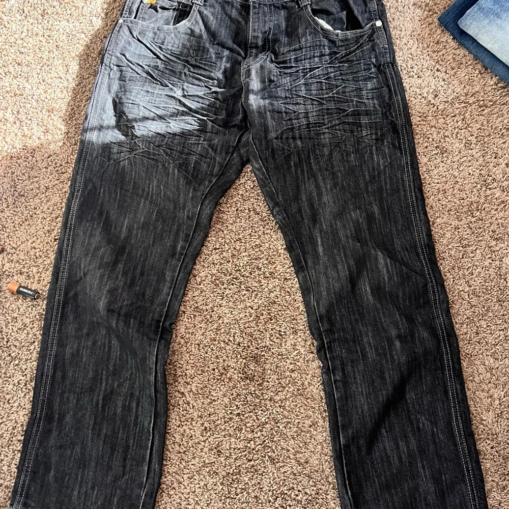 Men's Black jeans-Southpole - Picture 2 of 5